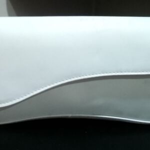 Elegant White Clutch